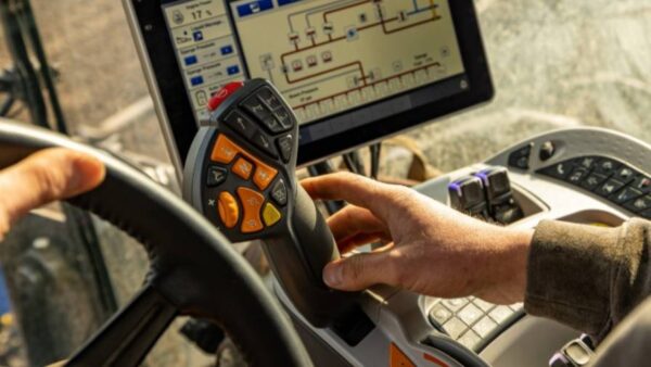 New Holland boosts precision farming with New IntelliView™ 12 Guidance Kit