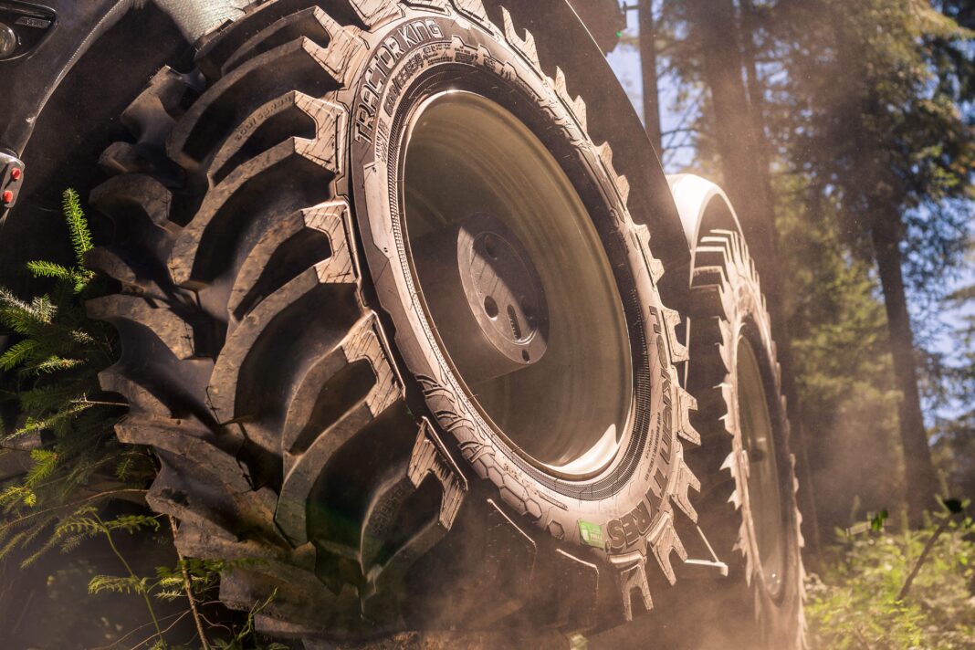 Nokian Tyres' VF tractor tire and VF flotation tire