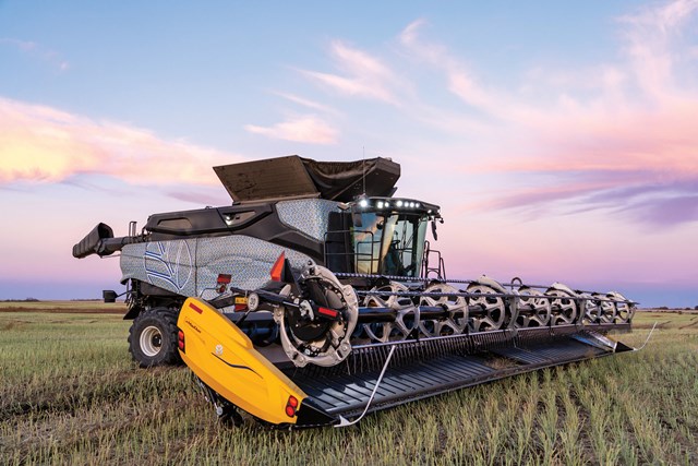 New Holland wins with CR11 Combine Harvester