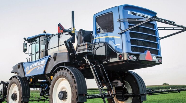 New Holland wins Machine of the Year Brazil