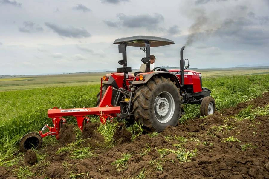 How to choose the right tractor for your farm needs: