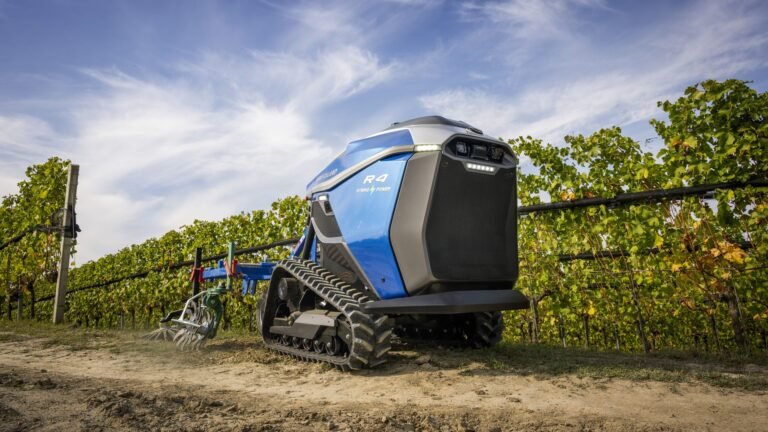 Robots Replacing Tractors: The Future of Autonomous Farming