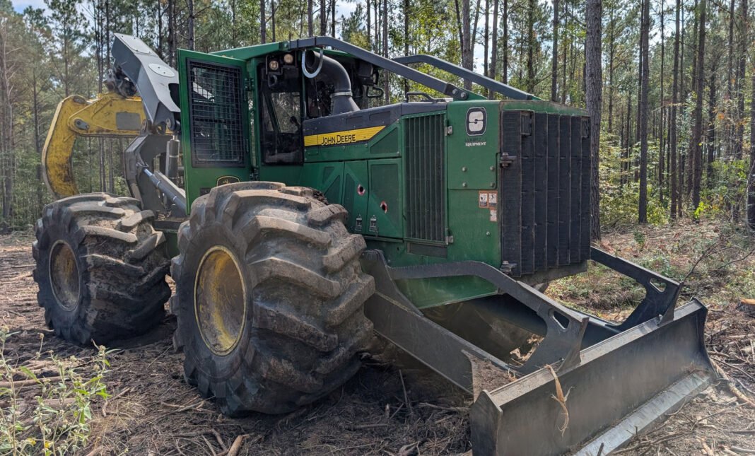 Titan launches the ForestEDGE™ forestry tyre line, engineered for tough terrain, durability and lower operating costs, with potential applications across Africa’s forestry sector.
